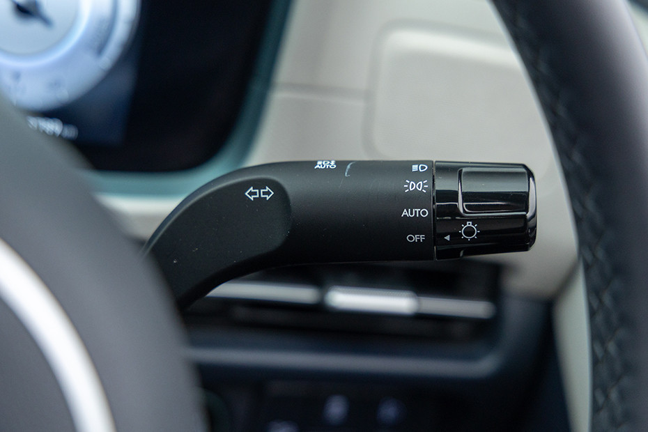 Hyundai Creta Electric Headlamp Control