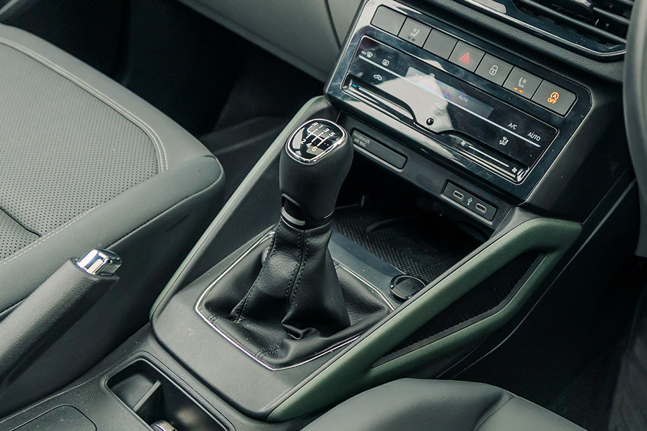 Skoda Skoda Kylaq INTERIOR Center Console