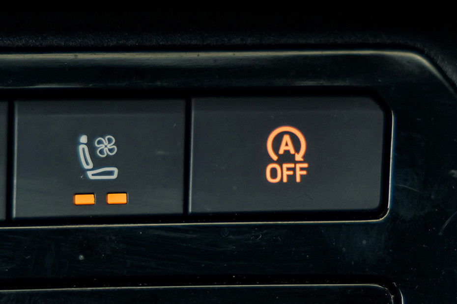 Skoda Skoda Kylaq INTERIOR Controls and Buttons