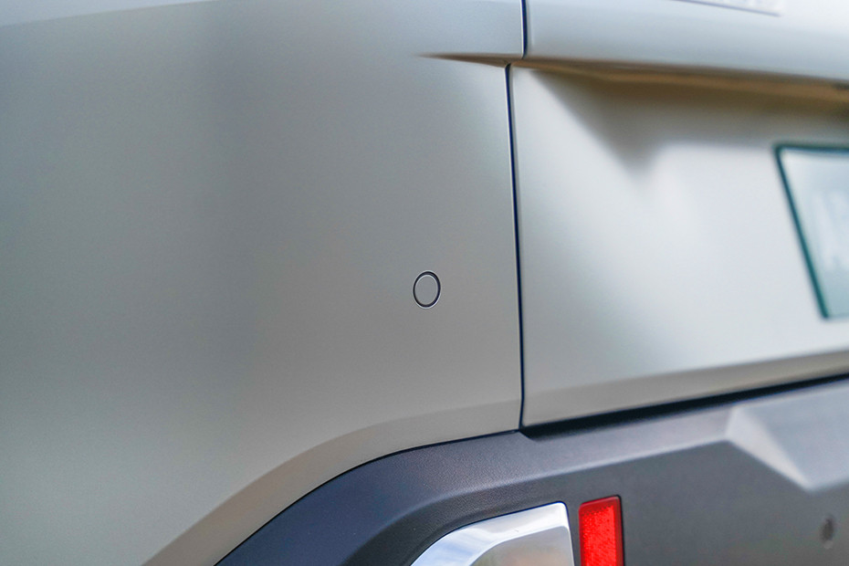 Kia Carens Clavis EV Rear Parking Sensors