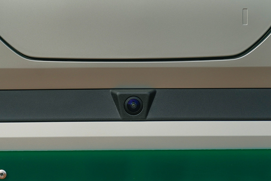 Kia Carens Clavis EV 360 Degree Camera (Front)