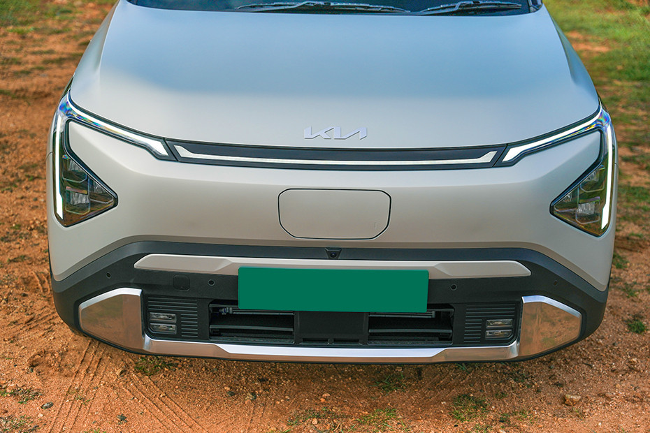 Kia Carens Clavis EV Daytime Running Lamps (DRL)
