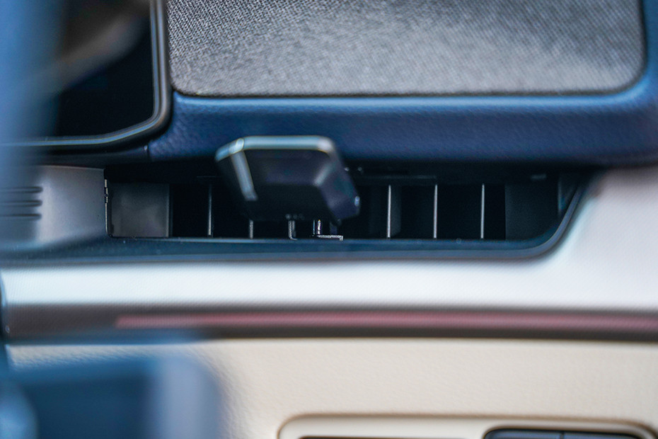 Kia Carens Clavis EV Driver's Side AC Vent