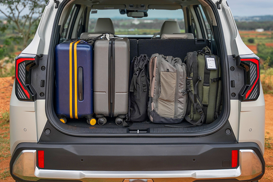 Kia Carens Clavis EV Boot Space (With Luggage)