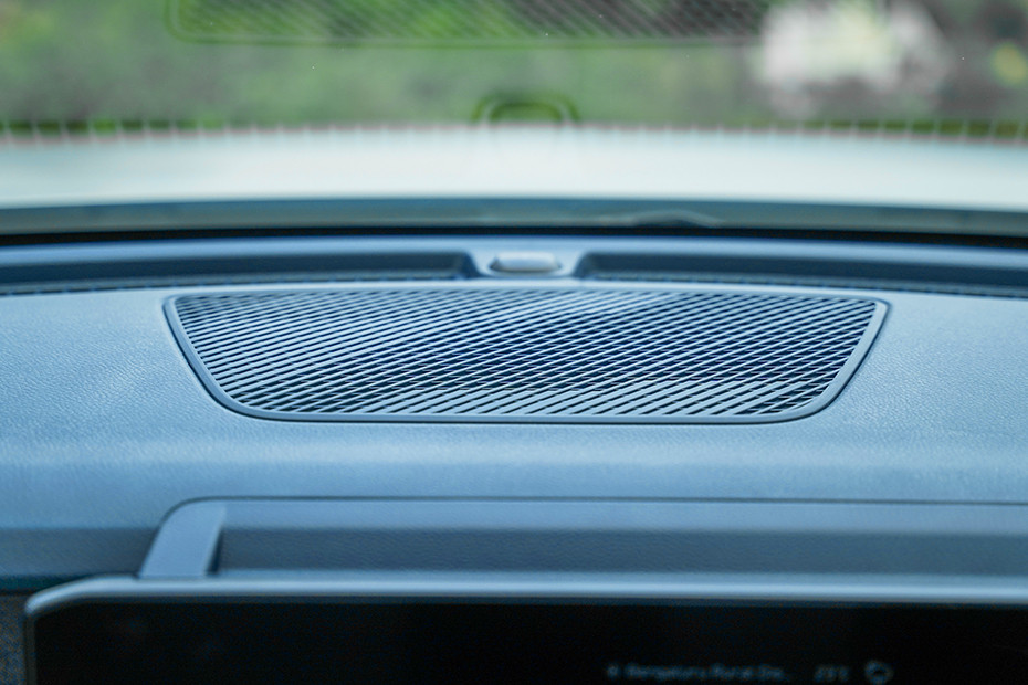 Kia Carens Clavis EV Front Central Speaker