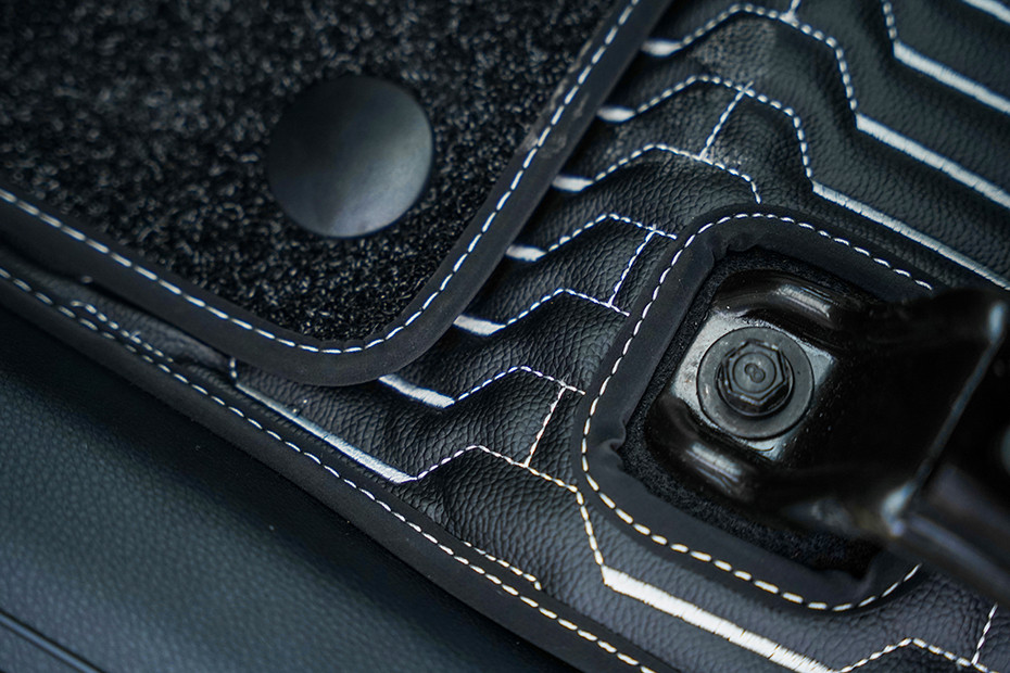 Kia Carens Clavis EV Floor Mats