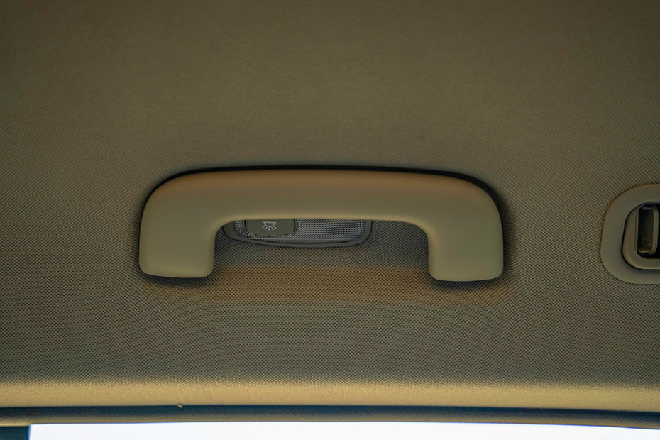 Kia Carens Clavis EV Grab Handle