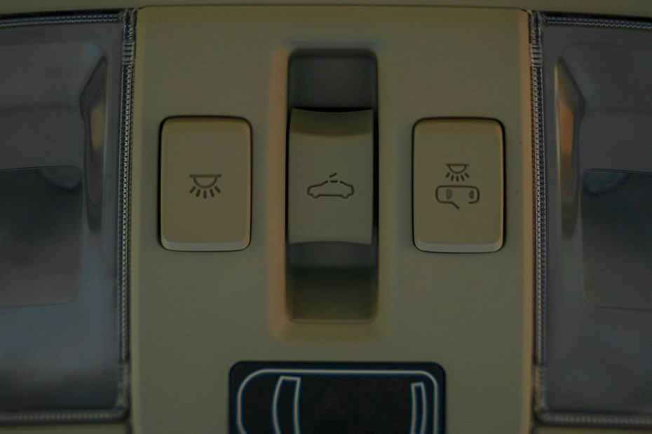 Kia Carens Clavis EV Sunroof Control