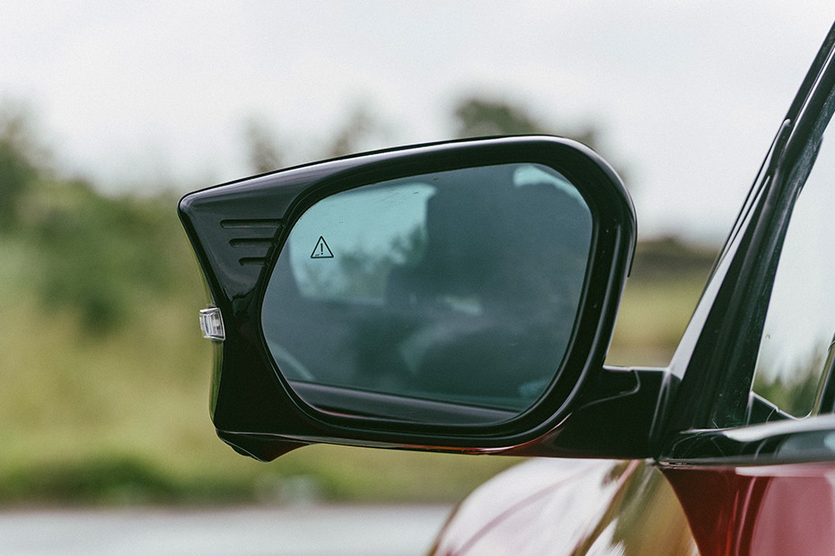 Kia EV6 Outside Mirror Glass