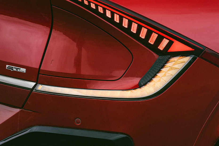 Kia EV6 Turn Indicator (Rear)