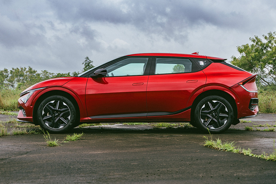 Kia EV6 Side Profile View (Left)