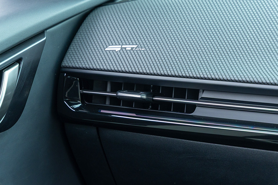 Kia EV6 Passenger's Side AC Vent