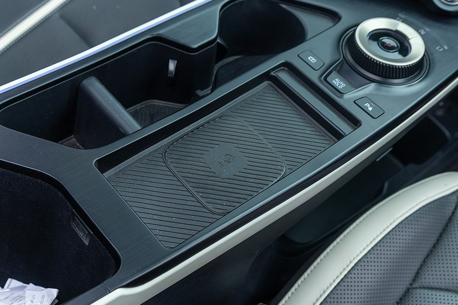 Kia EV6 Wireless Charger