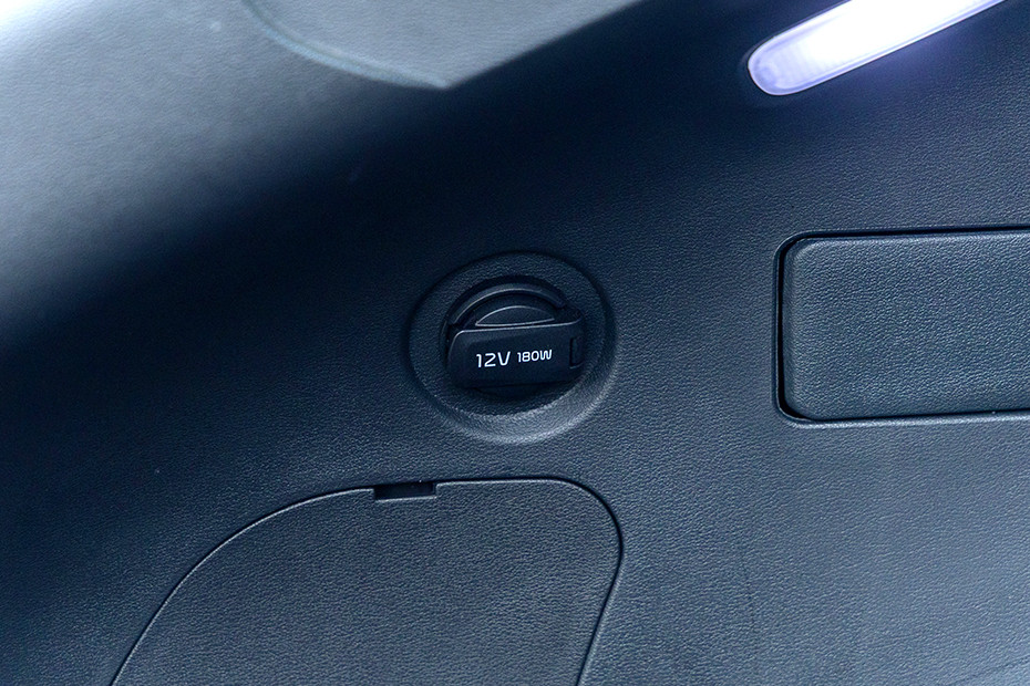 Kia EV6 12V Socket (Third Row)