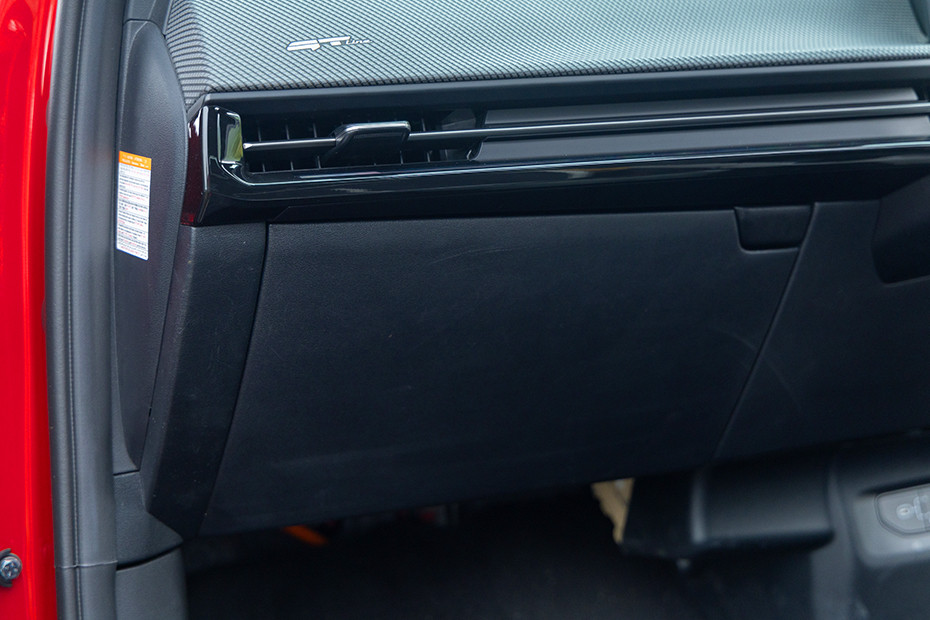 Kia EV6 Glovebox (Closed)