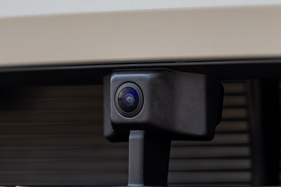 Kia Carens Clavis 360 Degree Camera (Front)