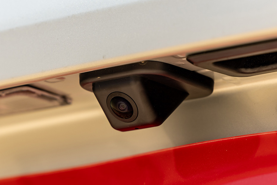 Kia Carens Clavis 360 Degree Camera (Rear)