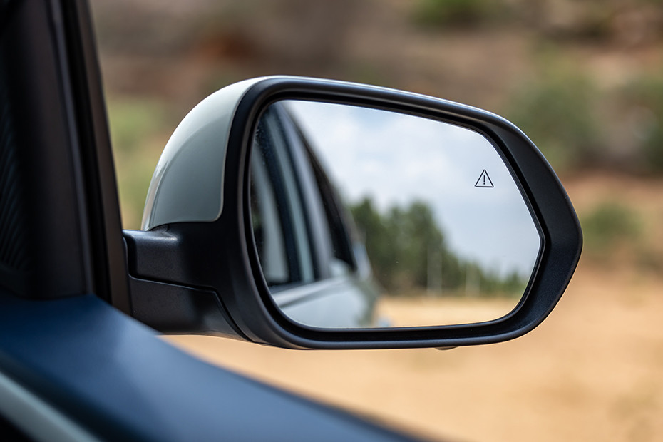 Kia Carens Clavis Outside Mirror Glass