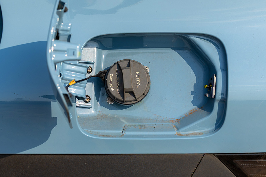 Kia Syros Fuel Lid (Open)