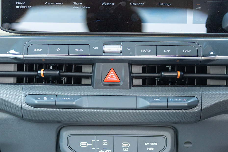 Kia Syros AC Controls