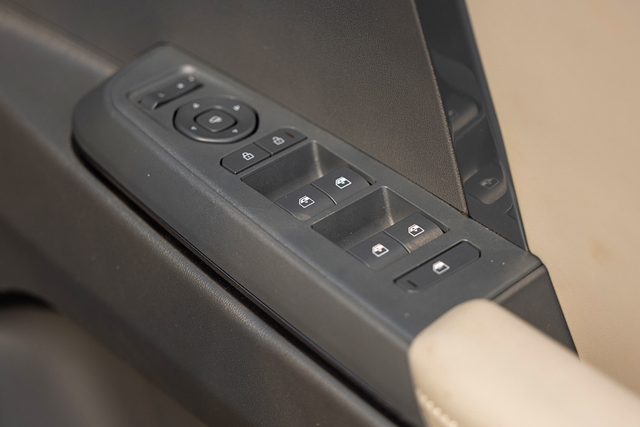 Kia Syros Door Controls