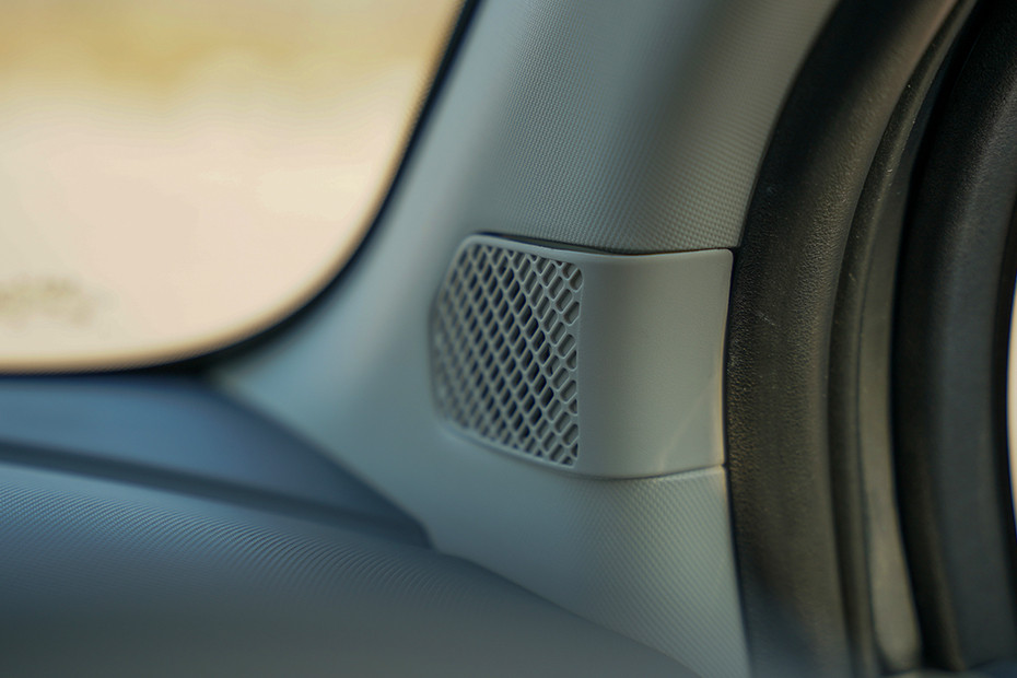 Kia Syros Front Tweeters