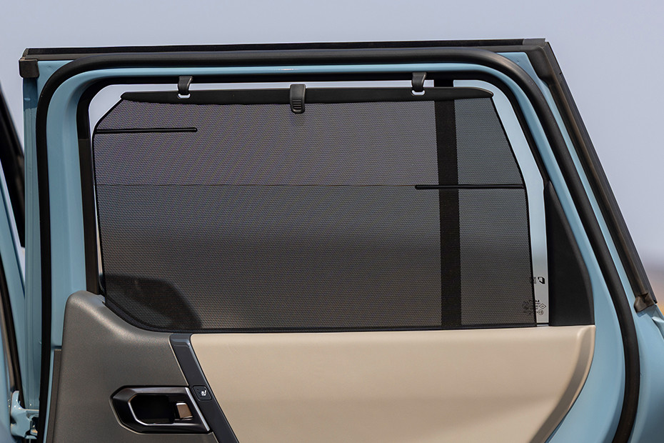 Kia Syros Rear Side Window Sunblind