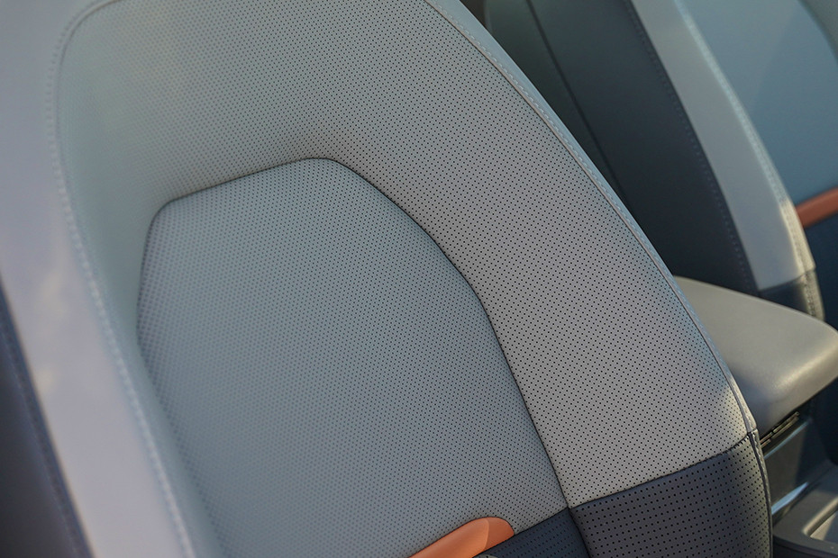 Kia Syros Seat Upholstery Stitching