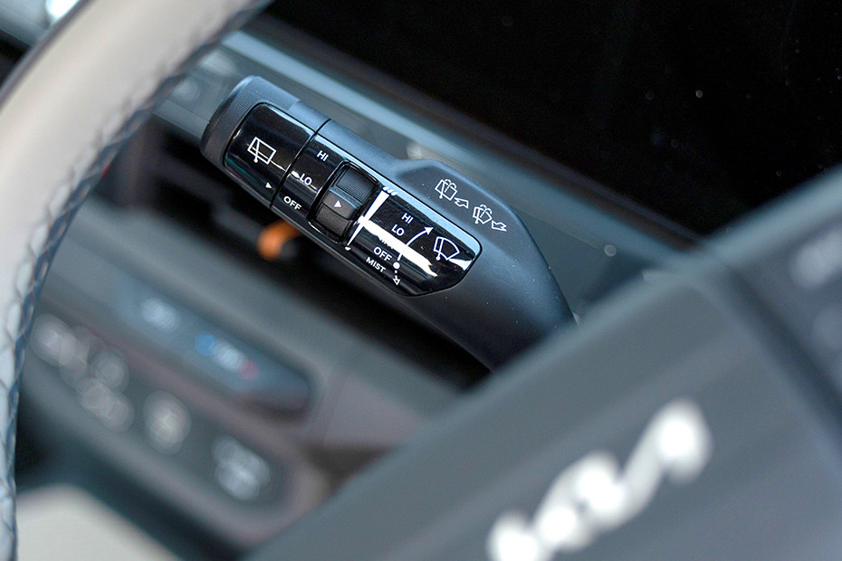 Kia Syros Wiper Control