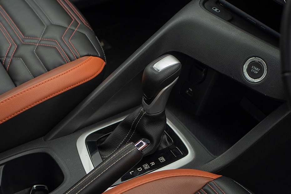 Nissan Nissan Magnite INTERIOR Center Console