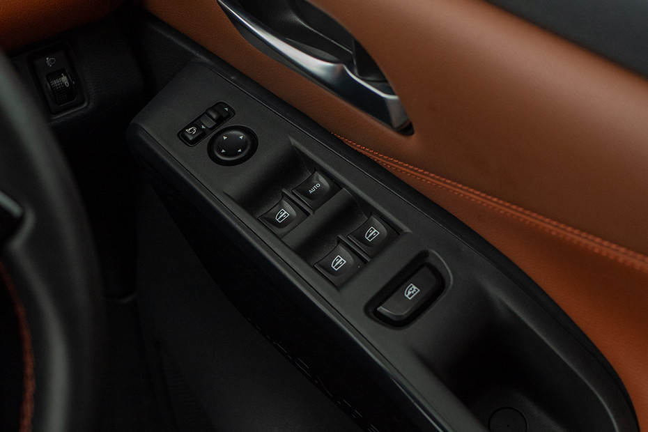 Nissan Nissan Magnite INTERIOR Controls and Buttons