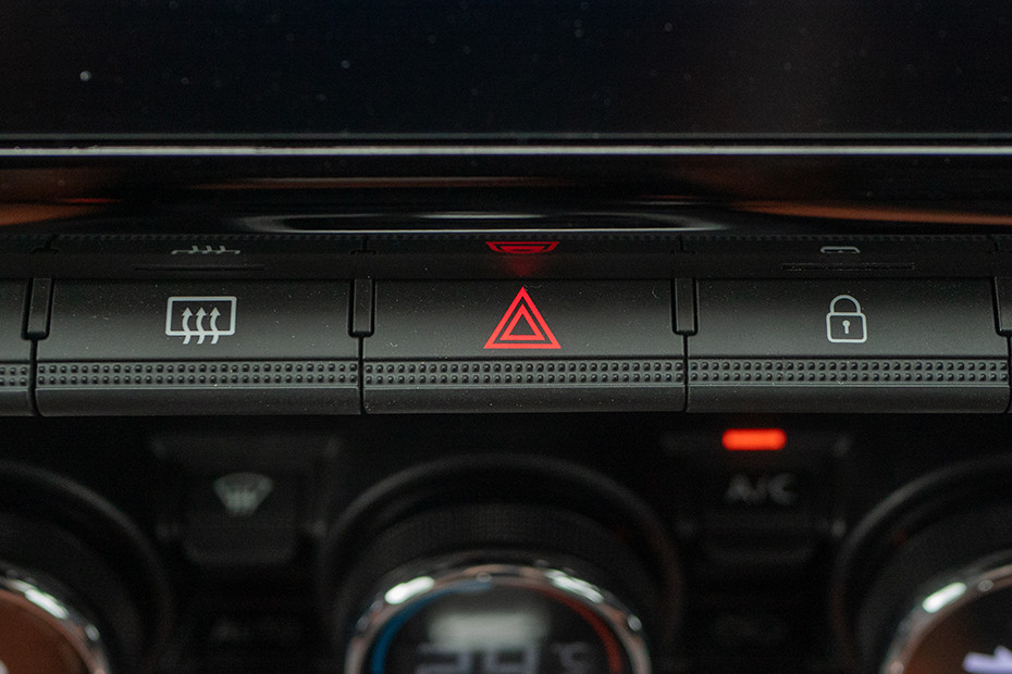 Nissan Nissan Magnite INTERIOR Controls and Buttons