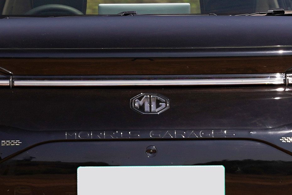 MG MG Windsor EV EXTERIOR Badges