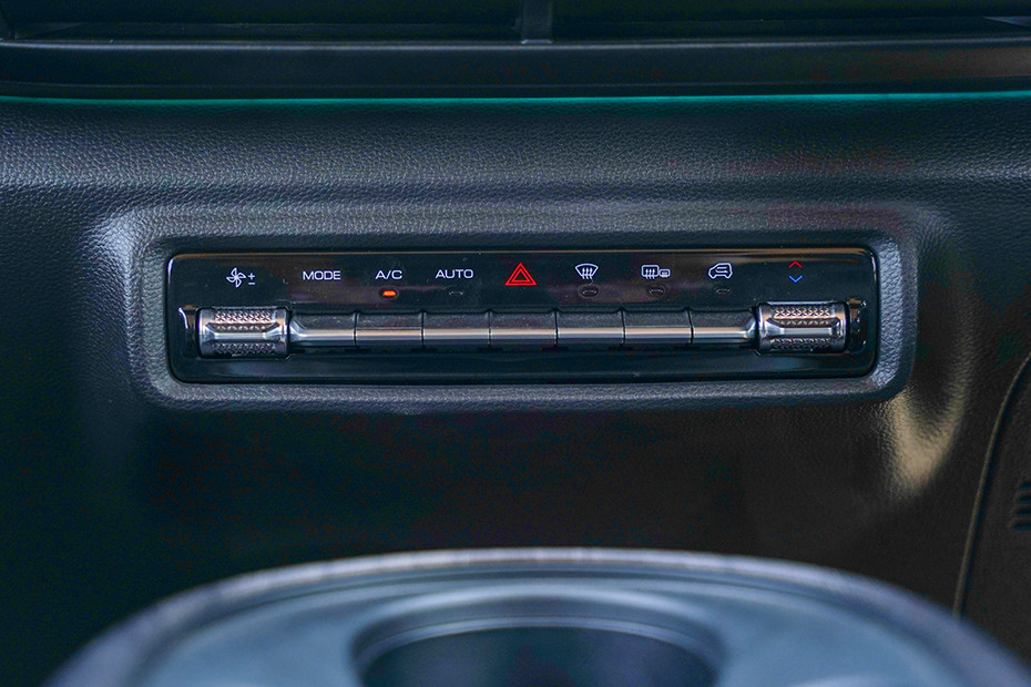 MG MG Windsor EV INTERIOR Controls and Buttons