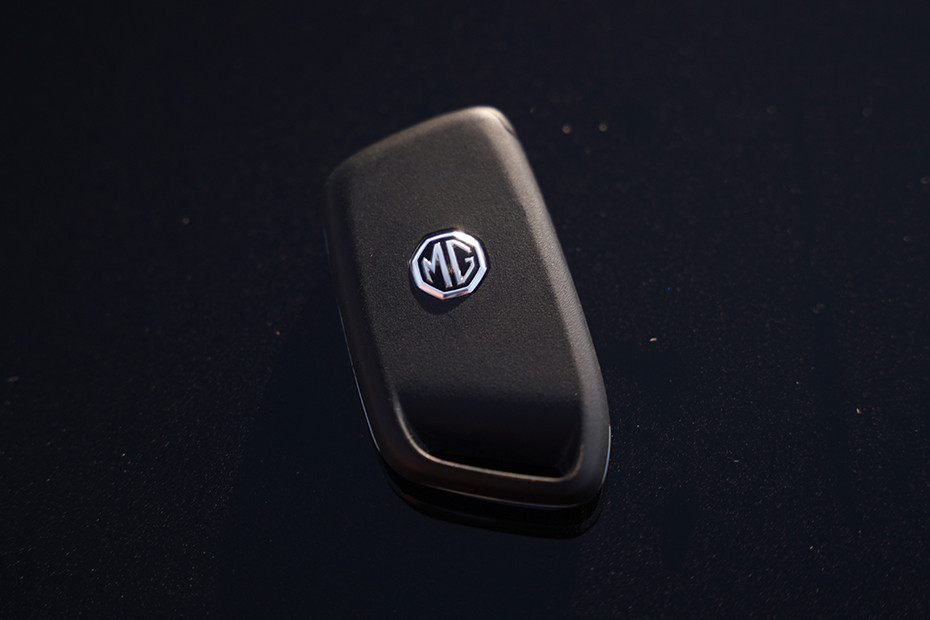 MG MG Windsor EV INTERIOR Controls and Buttons