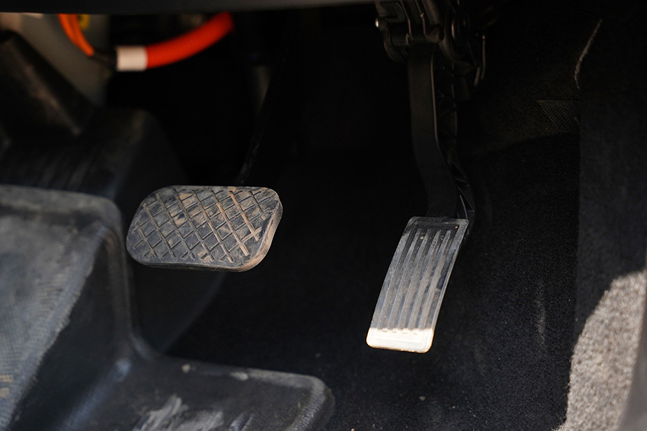 MG MG Windsor EV INTERIOR Controls and Buttons