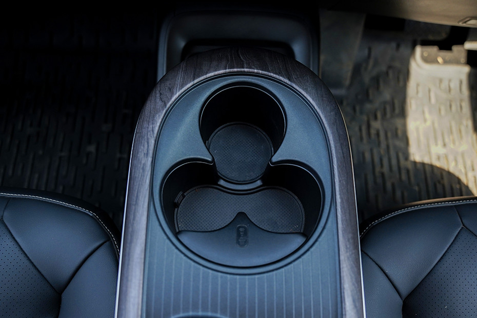 MG MG Windsor EV INTERIOR Storage