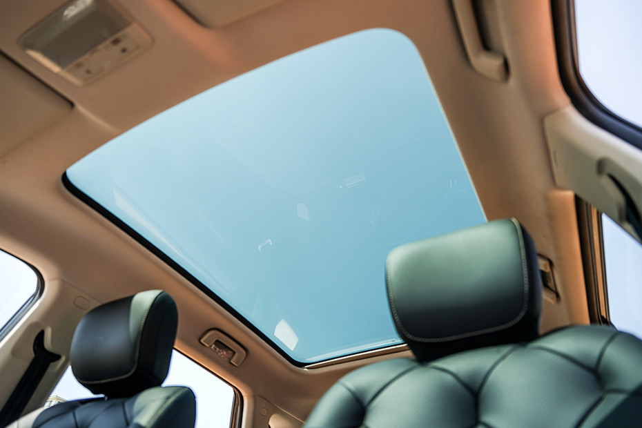 MG MG Windsor EV INTERIOR Sunroof
