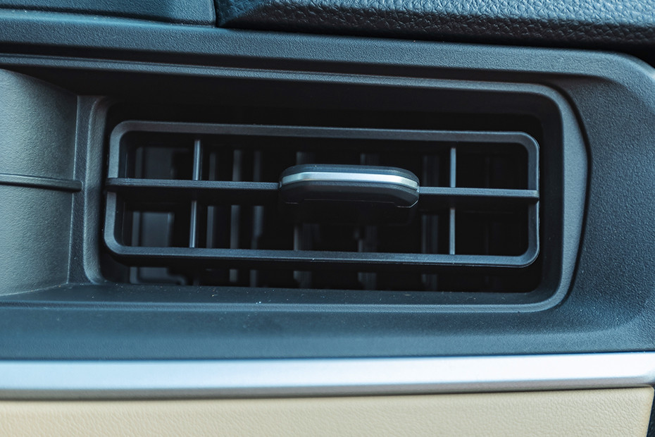 Honda Amaze Driver's Side AC Vent