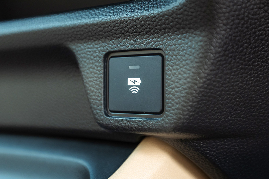 Honda Amaze Wireless Charger