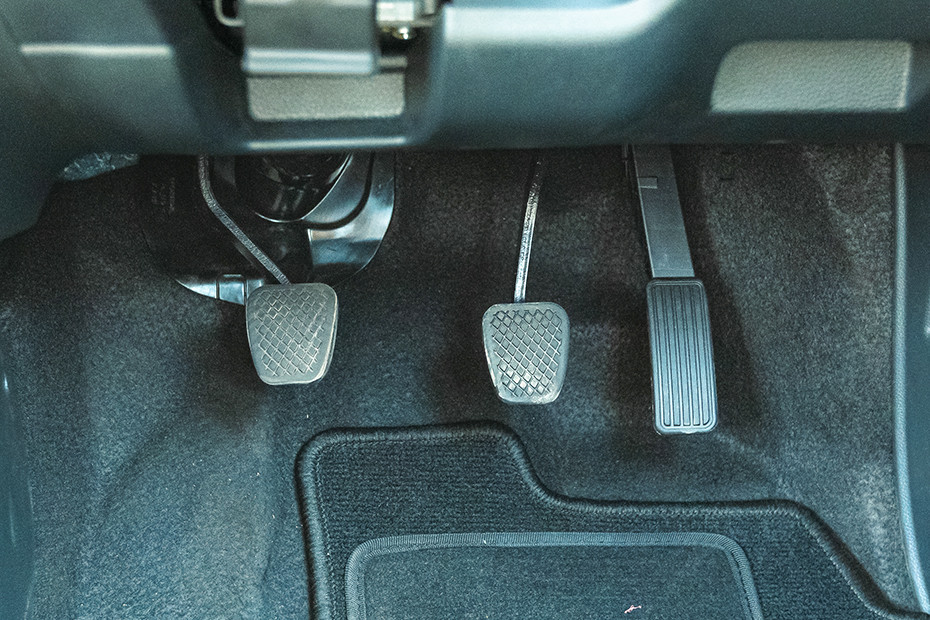 Honda Amaze Pedals