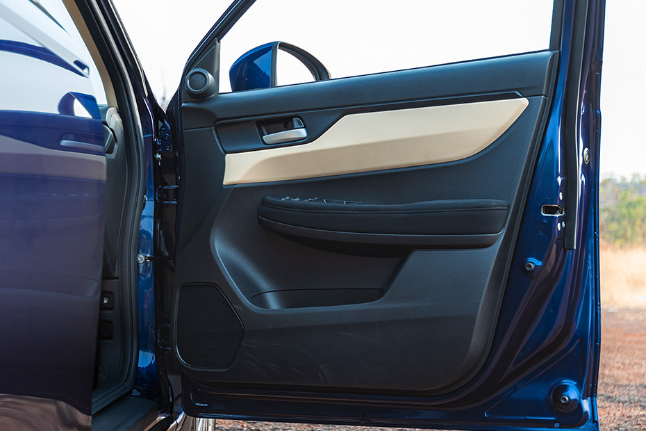 Honda Amaze Drivers Door Panel