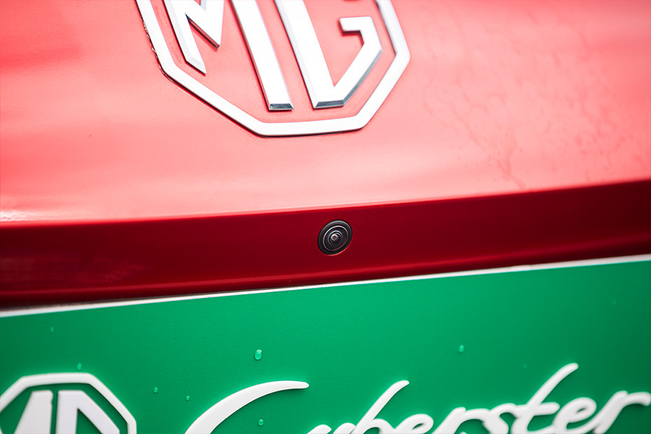 MG MG Cyberster EXTERIOR Camera and Sensors