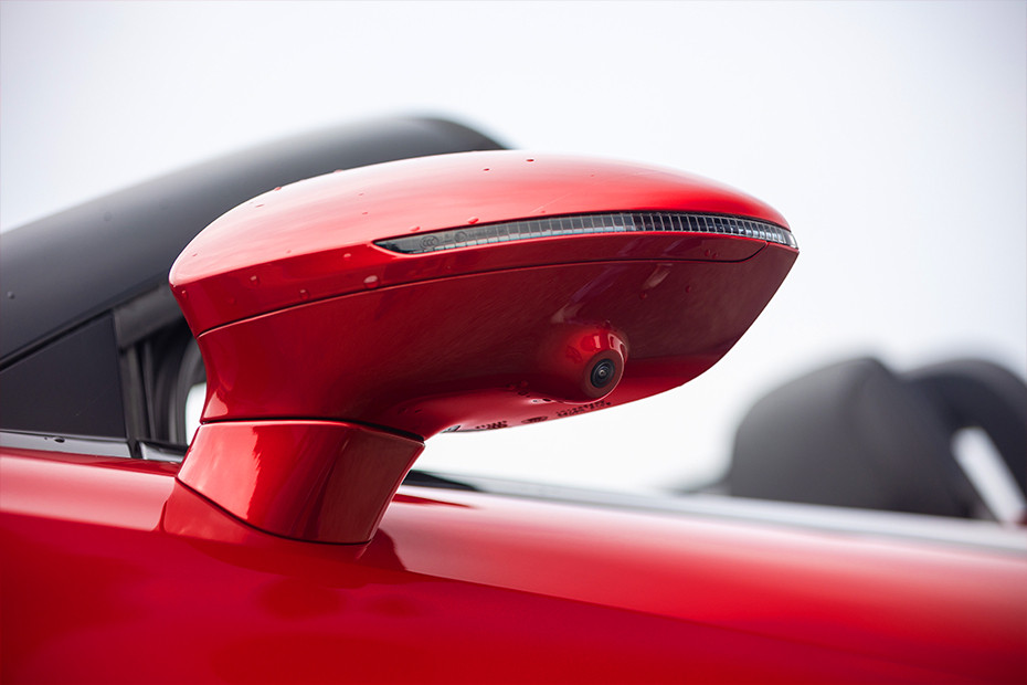 MG MG Cyberster EXTERIOR Camera and Sensors