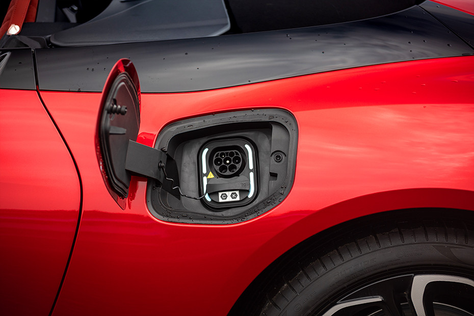 MG MG Cyberster EXTERIOR Details