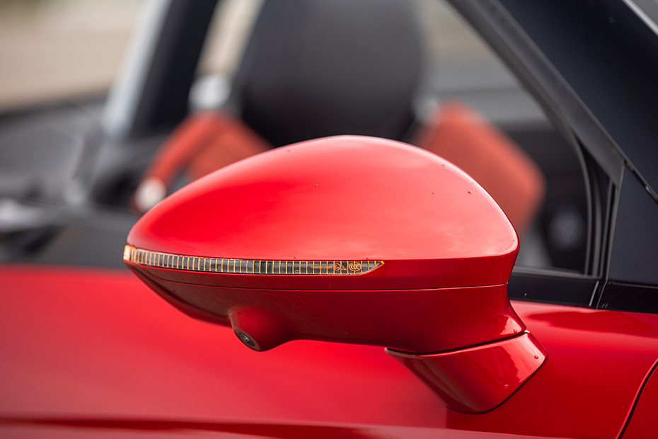 MG MG Cyberster EXTERIOR Lights