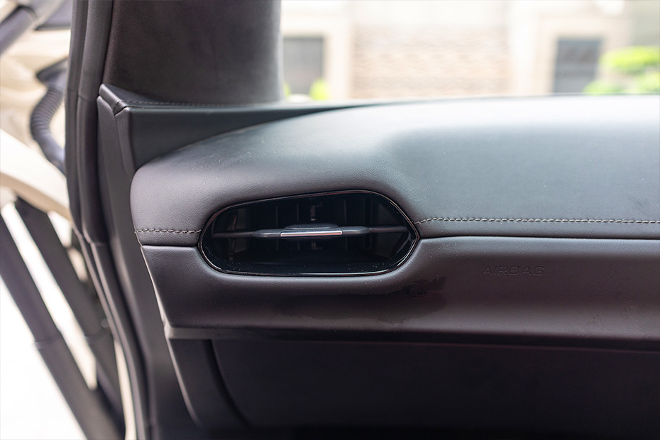 MG MG Cyberster INTERIOR Air-Conditioning