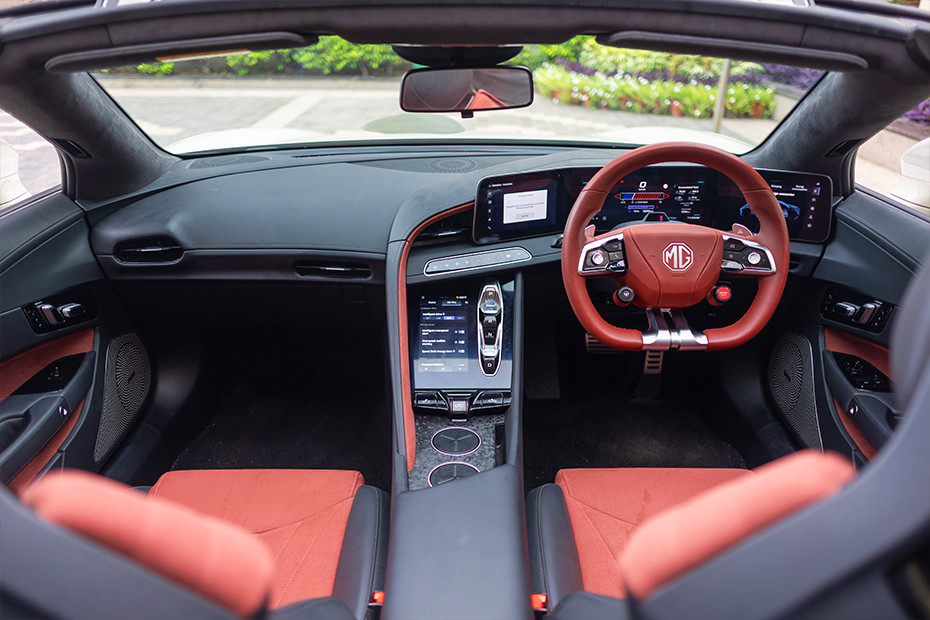 MG MG Cyberster INTERIOR Dashboard