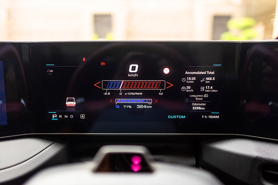 MG MG Cyberster INTERIOR Instrument Cluster