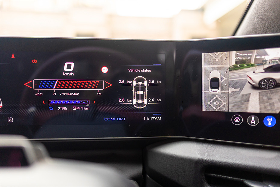 MG MG Cyberster INTERIOR Safety